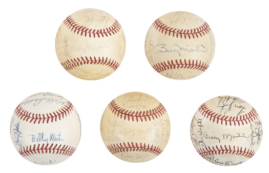 Lot of (5) 1970s-80s Billy Martin Era New York Yankees Team Signed Baseballs from the Willie Randolph Collection (Randolph LOA & Beckett PreCert)